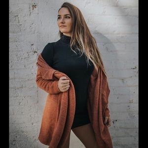 ASL Interpreter by day 🤟🏼 Posh newb by night 🌙